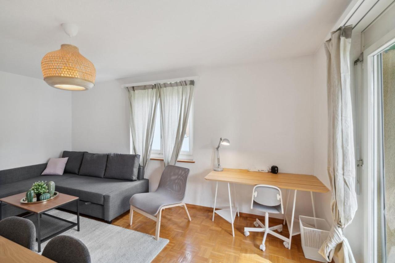 Affordable Comfort In Zurich Zurique Exterior foto