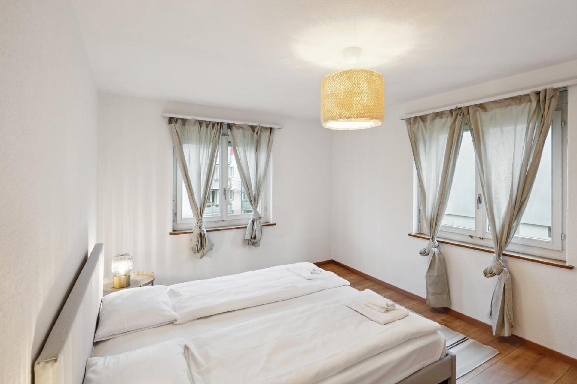 Affordable Comfort In Zurich Zurique Exterior foto
