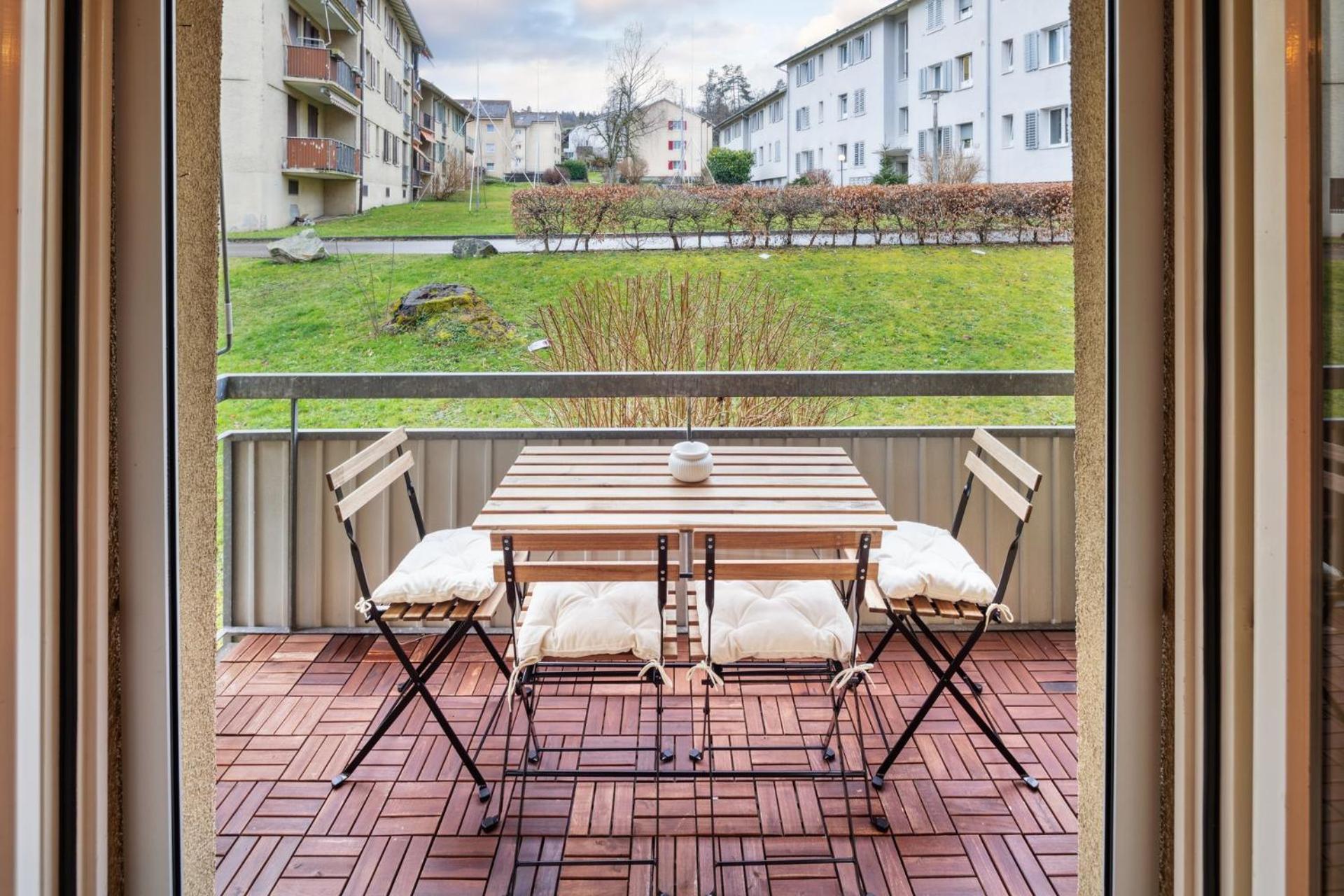 Affordable Comfort In Zurich Zurique Exterior foto