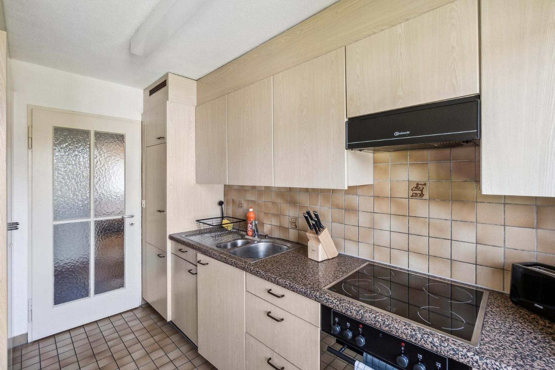 Affordable Comfort In Zurich Zurique Exterior foto